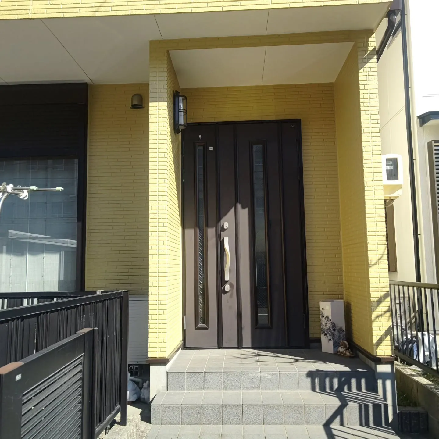 名古屋市中川区Ｏ様邸 玄関扉のカバー工法