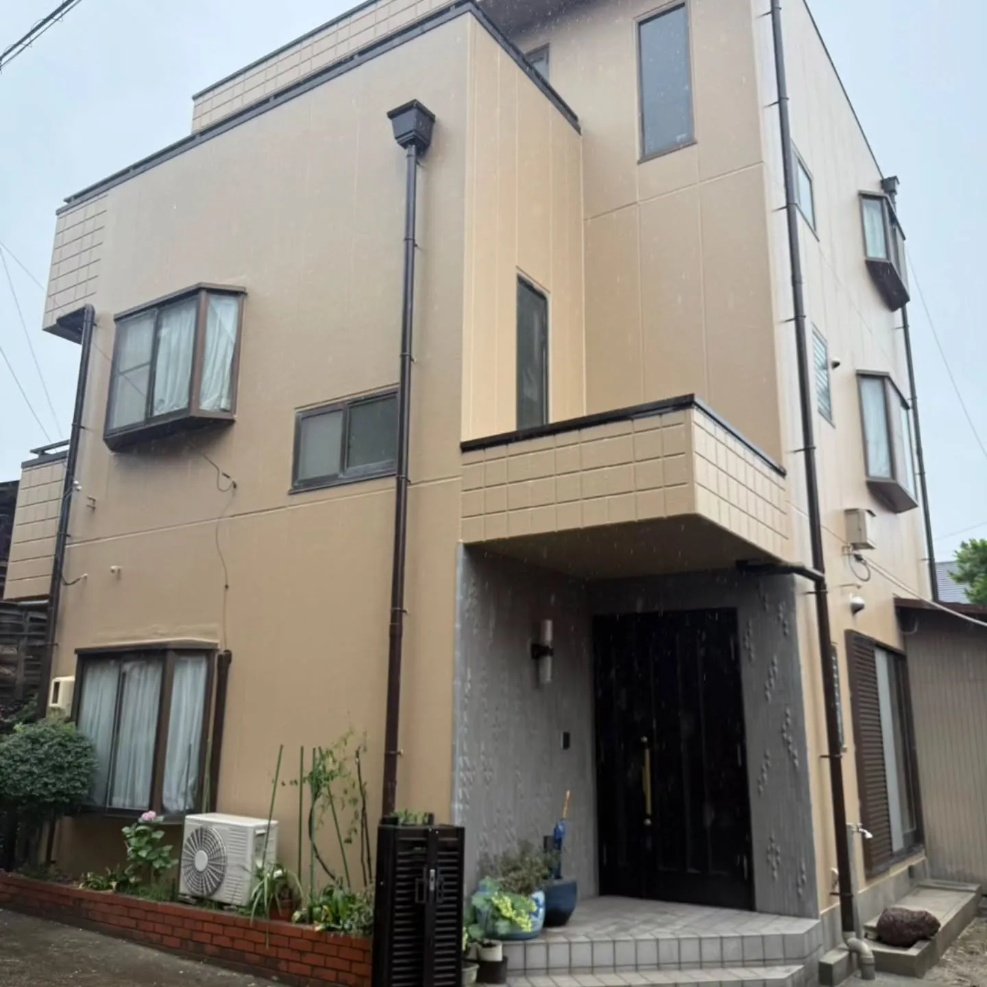 名古屋市南区Ｓ様邸　雨漏り箇所の特定と直し方！